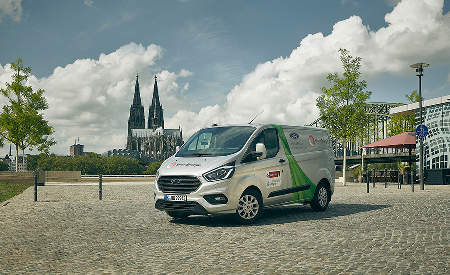 Image for Ford Study Shows Blockchain, Dynamic Geofencing And Plug-In Hybrid Vans Can Help Improve Urban Air Quality