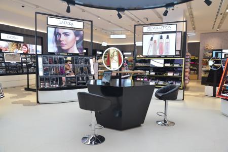 Image for Lifestyle’s Store of the Future launched at The Dubai Mall to Deliver Omnichannel customer experience