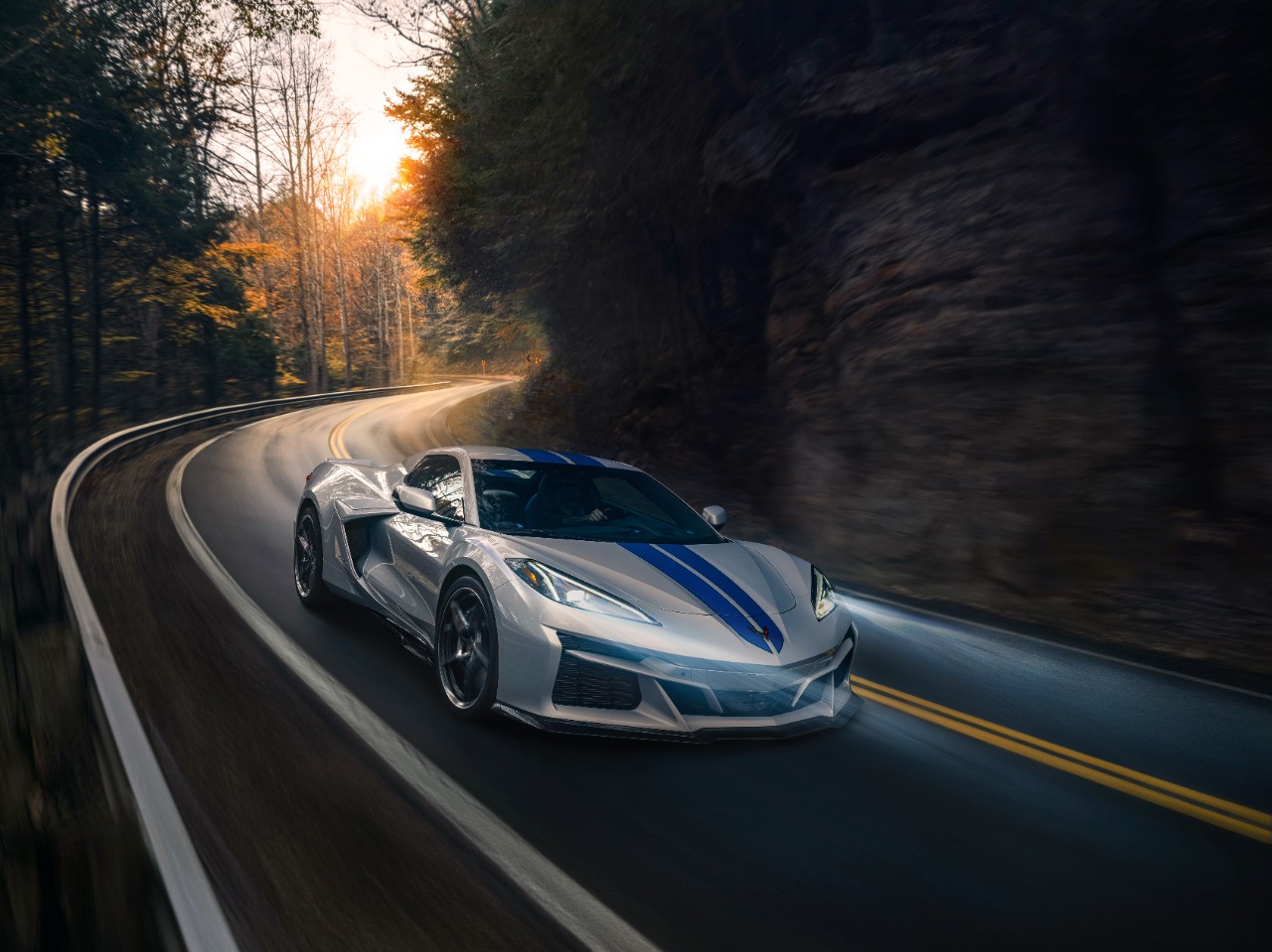 Image for For Its 70th Birthday, Chevrolet Gives The World An Electrified AWD Corvette